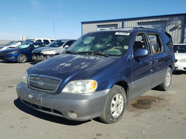 KNDUP132256691312 - 2005 KIA SEDONA EX BLUE photo 2