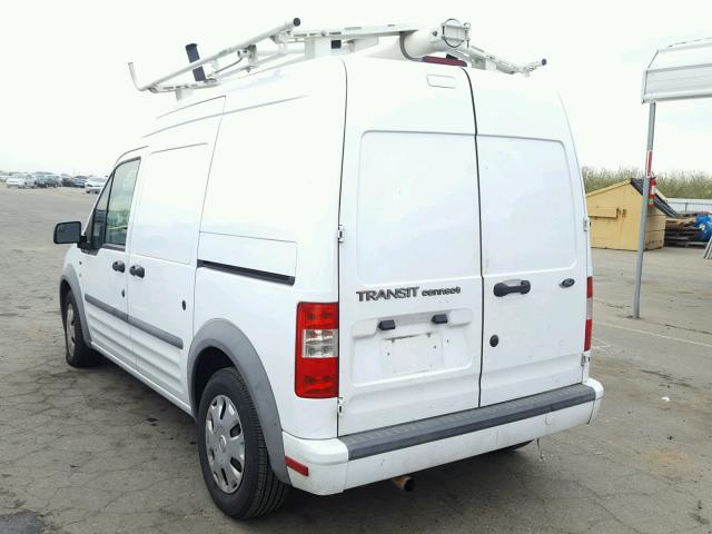 NM0LS7BN1BT048985 - 2011 FORD TRANSIT CO WHITE photo 3