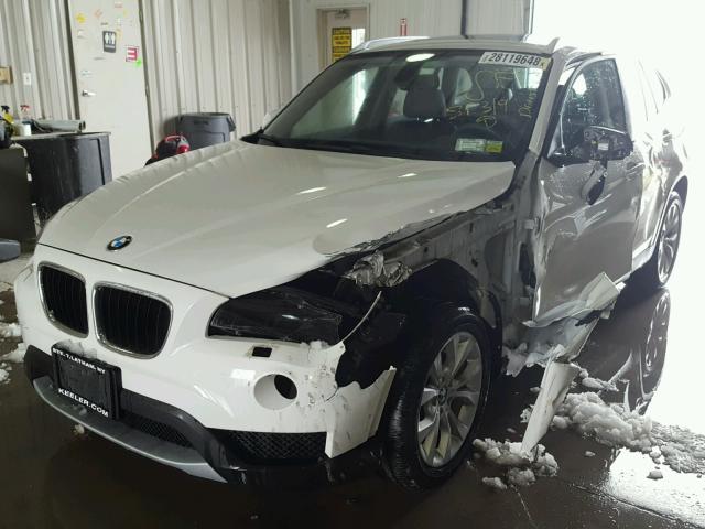 WBAVL1C55DVR87310 - 2013 BMW X1 XDRIVE2 WHITE photo 2