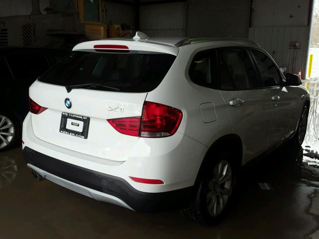 WBAVL1C55DVR87310 - 2013 BMW X1 XDRIVE2 WHITE photo 4