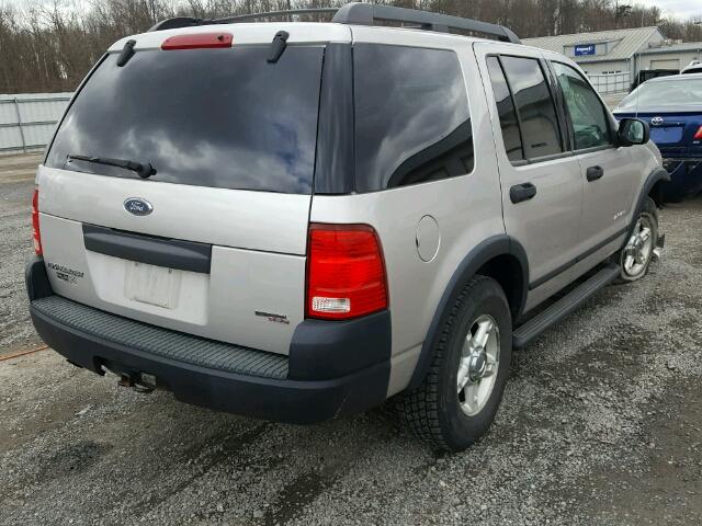 1FMZU72K95UA49227 - 2005 FORD EXPLORER X SILVER photo 4