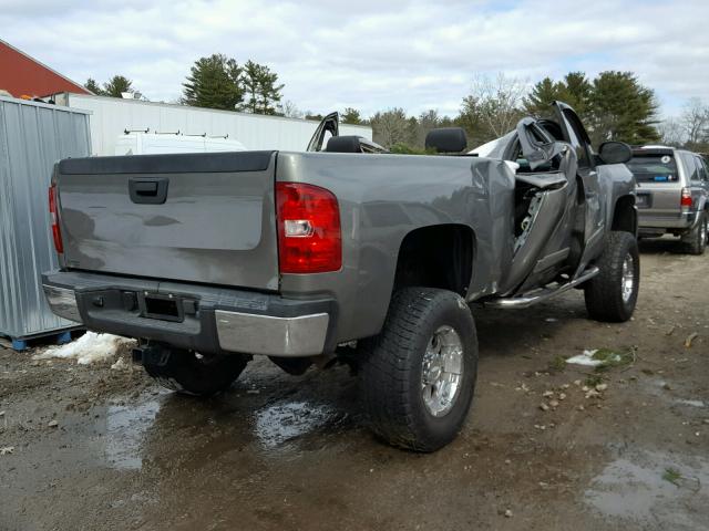 1GCHK29K07E527126 - 2007 CHEVROLET SILVERADO GRAY photo 4