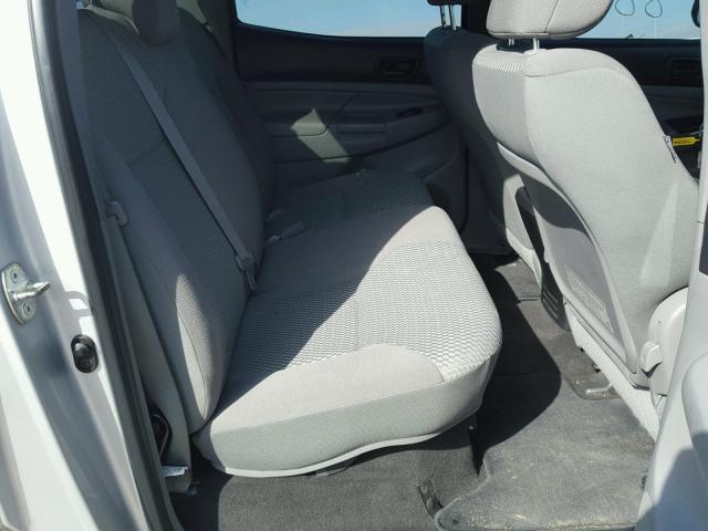5TFJU4GN3DX031547 - 2013 TOYOTA TACOMA DOU SILVER photo 6