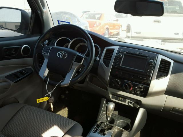 5TFJU4GN3DX031547 - 2013 TOYOTA TACOMA DOU SILVER photo 9