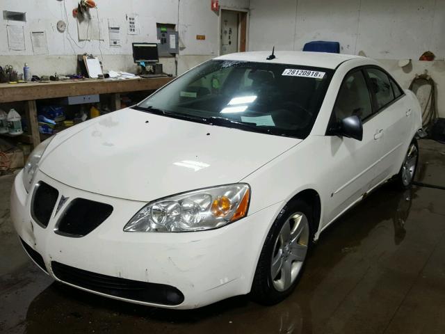 1G2ZG57B084227110 - 2008 PONTIAC G6 BASE WHITE photo 2