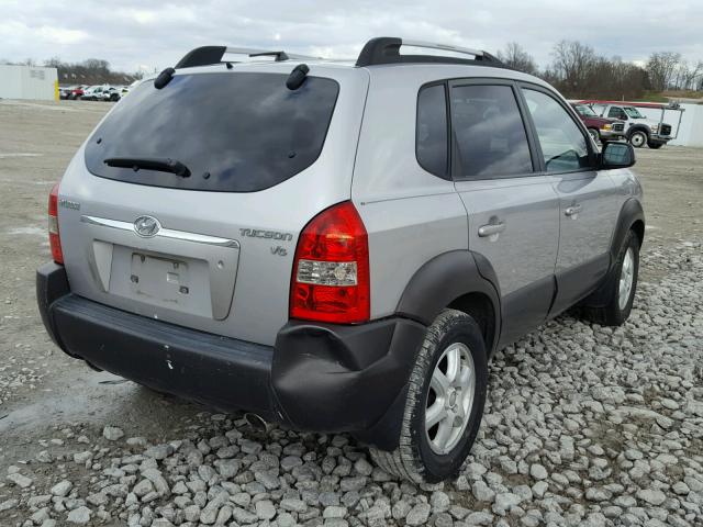 KM8JN12D95U187892 - 2005 HYUNDAI TUCSON GLS SILVER photo 4