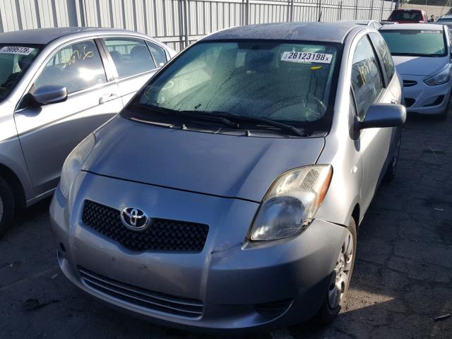 JTDJT923185210547 - 2008 TOYOTA YARIS GRAY photo 2