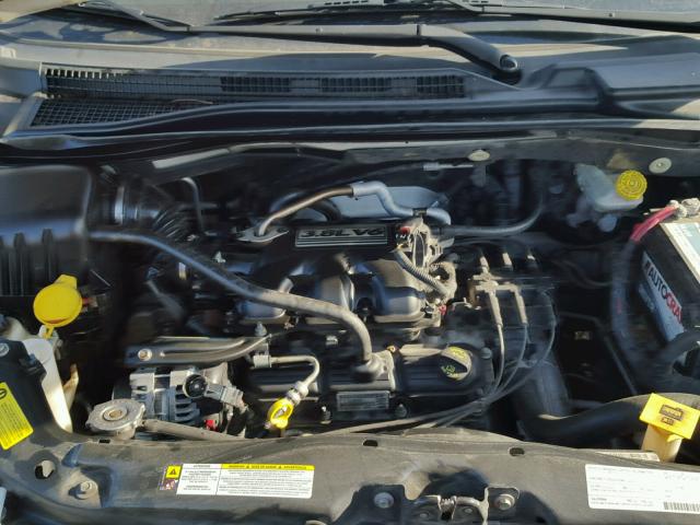 2A8HR54P58R630474 - 2008 CHRYSLER TOWN & COU WHITE photo 7