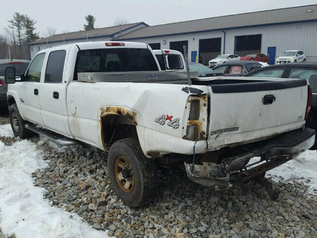 1GCHK33D76F244537 - 2006 CHEVROLET SILVERADO WHITE photo 3