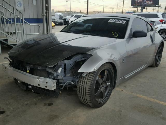 JN1AZ34D74T165012 - 2004 NISSAN 350Z COUPE GRAY photo 2