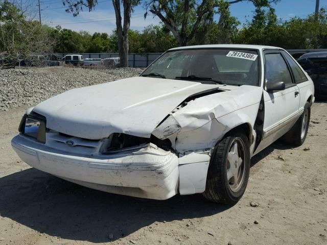 1FACP41M3PF174322 - 1993 FORD MUSTANG LX WHITE photo 2