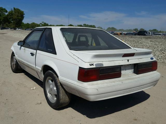 1FACP41M3PF174322 - 1993 FORD MUSTANG LX WHITE photo 3