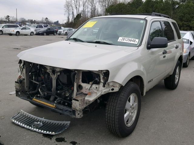 1FMCU03Z68KB52761 - 2008 FORD ESCAPE XLT BEIGE photo 2