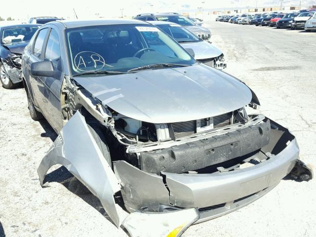 1FAHP35N28W222140 - 2008 FORD FOCUS SE GRAY photo 1