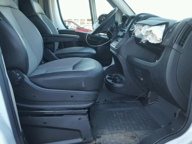 3C6TRVDG5HE525413 - 2017 RAM PROMASTER 白色 照片 5