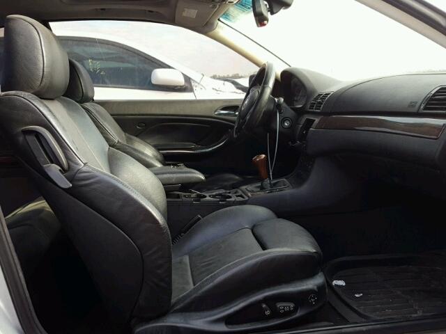 WBABD53464PD95999 - 2004 BMW 330 CI SILVER photo 5