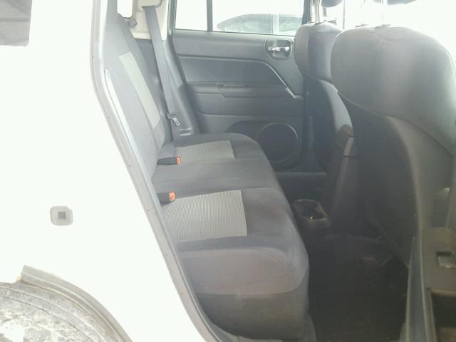 1C4NJCBBXCD503681 - 2012 JEEP COMPASS SP WHITE photo 6