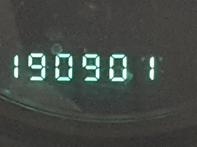 1C4NJCBBXCD503681 - 2012 JEEP COMPASS SP WHITE photo 8