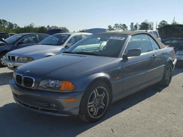 WBABS53412EV88458 - 2002 BMW 330 CI GRAY photo 2