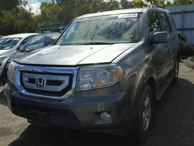 5FNYF4H71BB069195 - 2011 HONDA PILOT EXLN GRAY photo 2