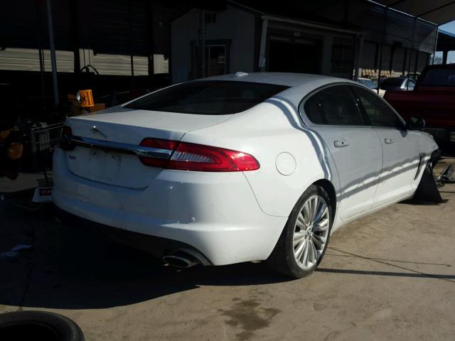 SAJWA0HB1CLS42250 - 2012 JAGUAR XF PORTFOL WHITE photo 4