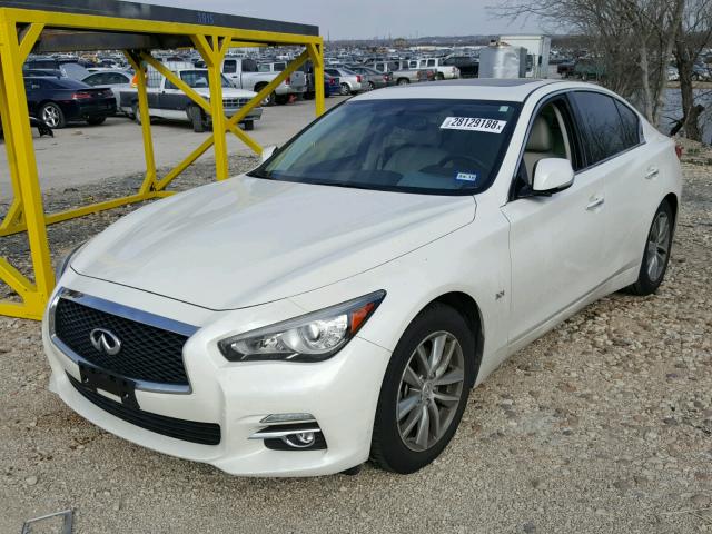 JN1EV7AP9GM302548 - 2016 INFINITI Q50 PREMIU WHITE photo 2