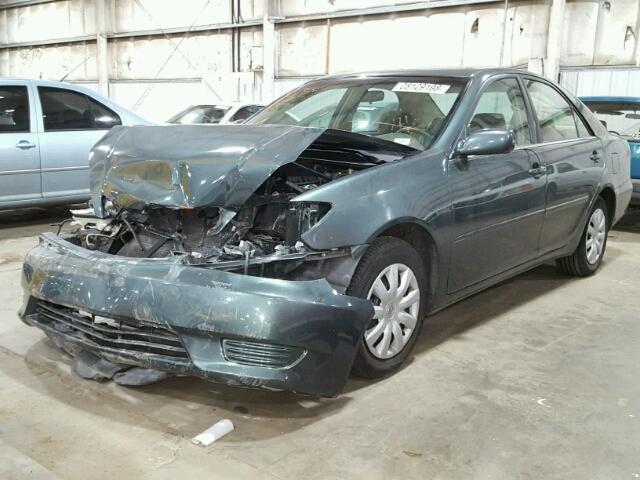 4T1BE32K86U105778 - 2006 TOYOTA CAMRY LE GREEN photo 2