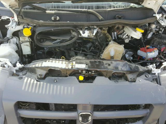 3C6TRVAG7HE515843 - 2017 RAM PROMASTER WHITE photo 7