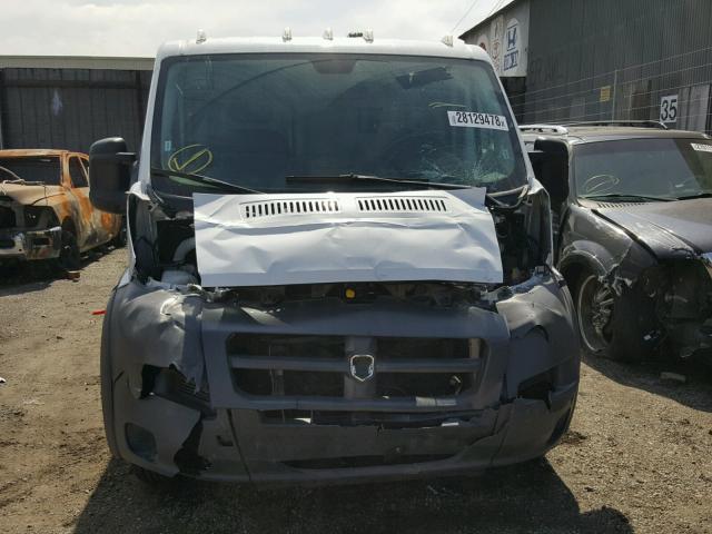 3C6TRVAG7HE515843 - 2017 RAM PROMASTER WHITE photo 9