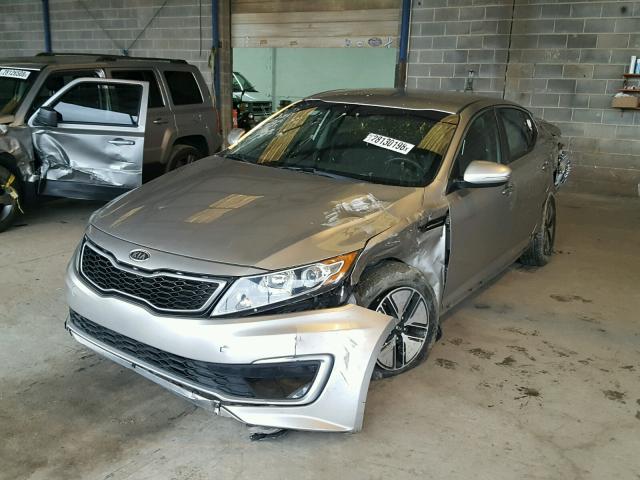 KNAGM4ADXC5018201 - 2012 KIA OPTIMA HYB SILVER photo 2