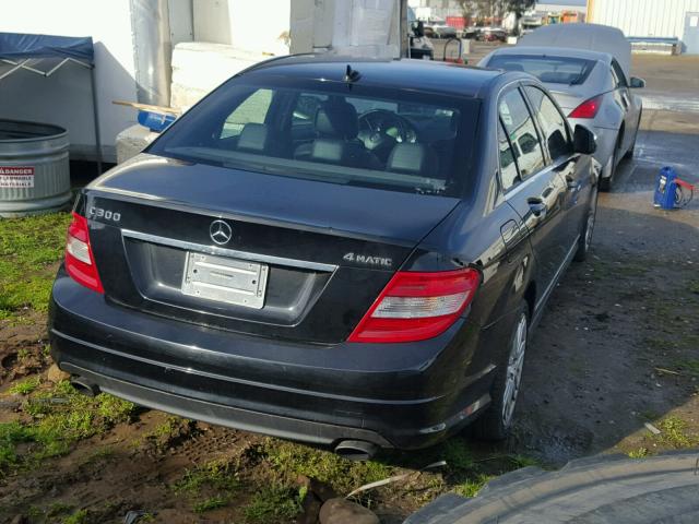 WDDGF81X89R084140 - 2009 MERCEDES-BENZ C 300 BLACK photo 4