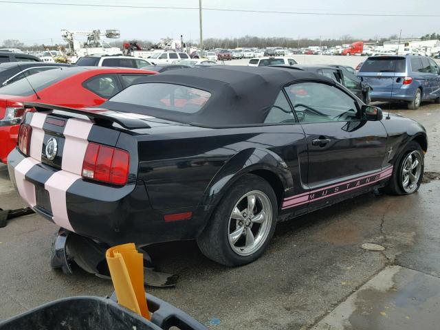 1ZVFT84N165228748 - 2006 FORD MUSTANG BLACK photo 4