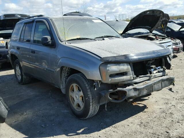 1GNDT13S122506589 - 2002 CHEVROLET TRAILBLAZE SILVER photo 1