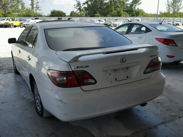 JTHBF30G530097317 - 2003 LEXUS ES 300 WHITE photo 3