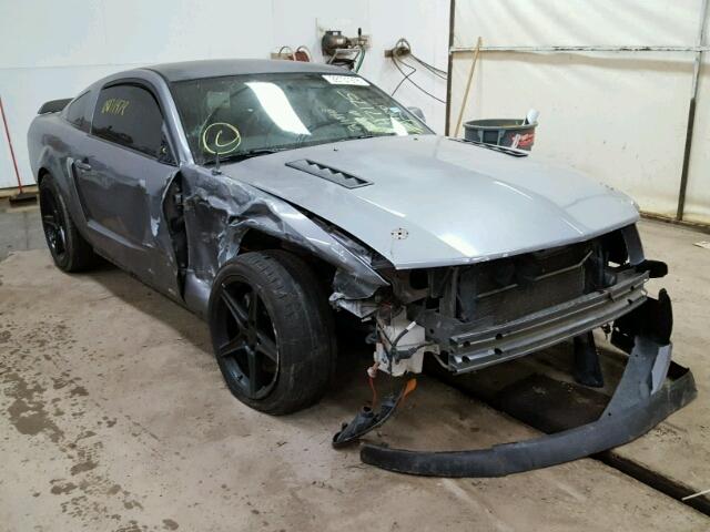 1ZVFT82H765149078 - 2006 FORD MUSTANG GT GRAY photo 1