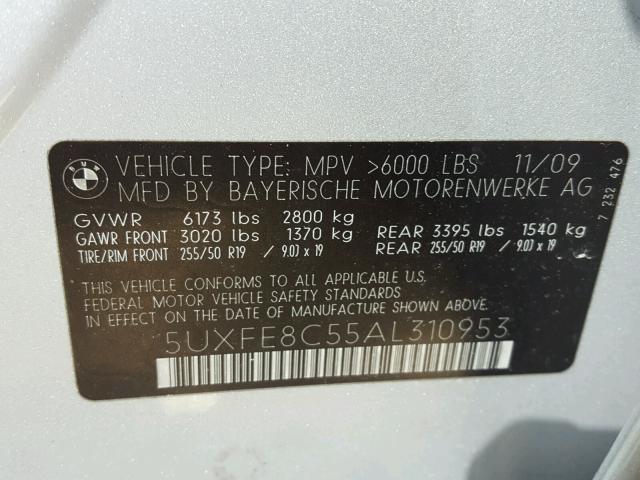 5UXFE8C55AL310953 - 2010 BMW X5 XDRIVE4 SILVER photo 10