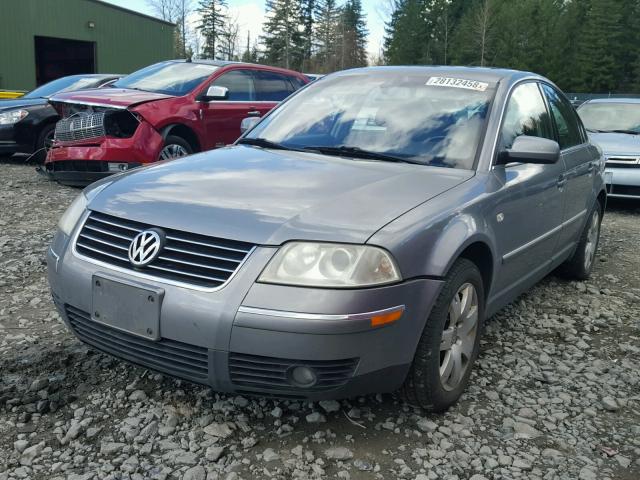 WVWTH63B12P012206 - 2002 VOLKSWAGEN PASSAT GLX GRAY photo 2