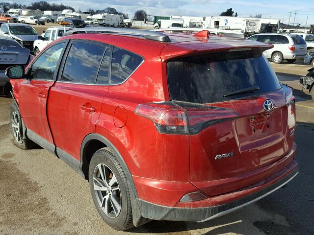 2T3RFREV6HW681674 - 2017 TOYOTA RAV4 XLE RED photo 3