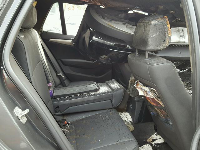 WBAVM1C5XFV315582 - 2015 BMW X1 SDRIVE2 BLACK photo 6