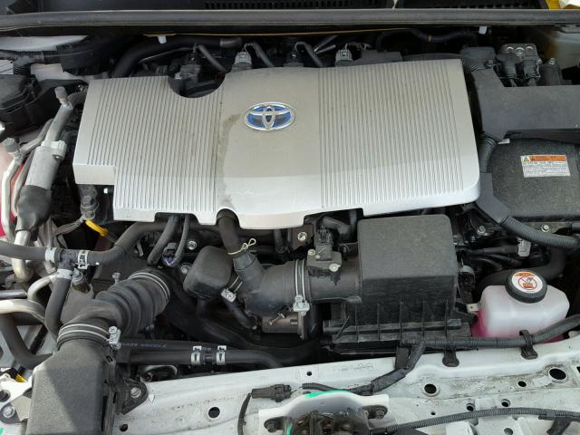 JTDKARFP3H3002107 - 2017 TOYOTA PRIUS PRIM თეთრი ფოტო 7