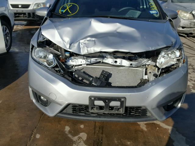 3HGGK5H84FM709375 - 2015 HONDA FIT EX SILVER photo 9