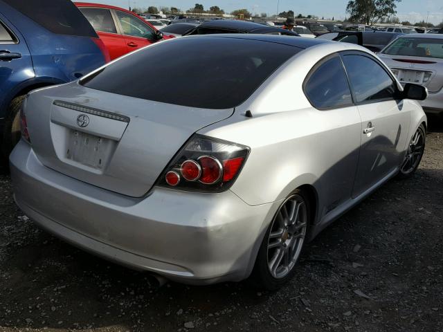 JTKDE167790289350 - 2009 SCION TC SILVER photo 4