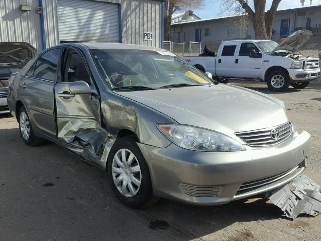 4T1BE32K15U964080 - 2005 TOYOTA CAMRY LE GRAY photo 1