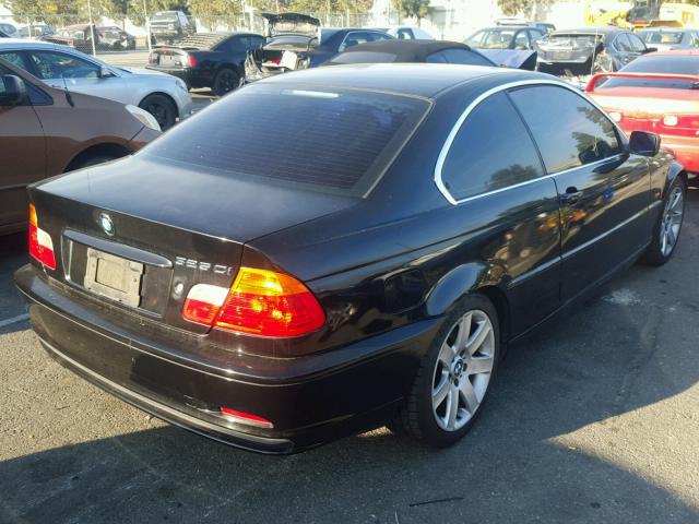 WBABN33401JW60039 - 2001 BMW 325 CI BLACK photo 4