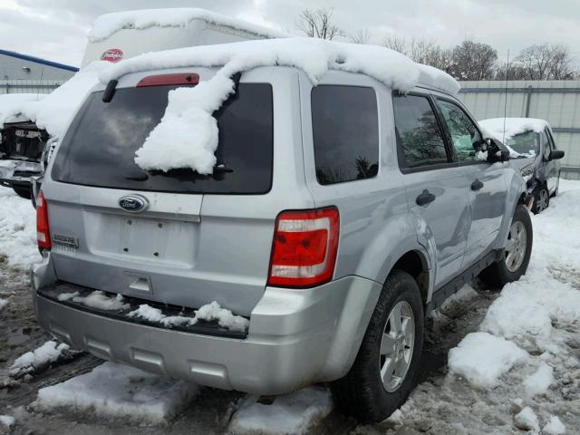 1FMCU9D79BKB17236 - 2011 FORD ESCAPE XLT GRAY photo 4