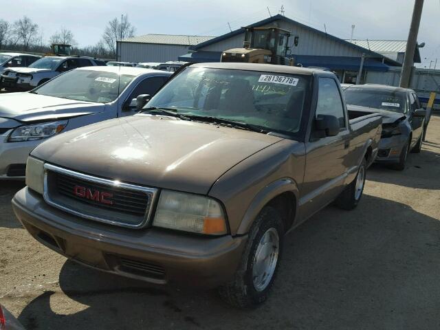 1GTCS145228122463 - 2002 GMC SONOMA BROWN photo 2