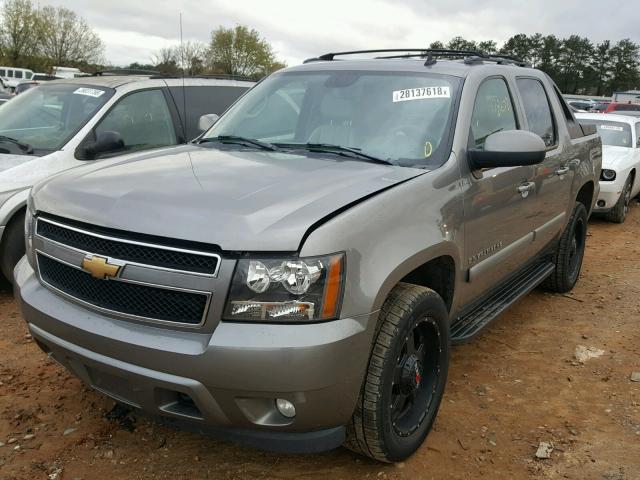 3GNFK12397G283707 - 2007 CHEVROLET AVALANCHE TAN photo 2