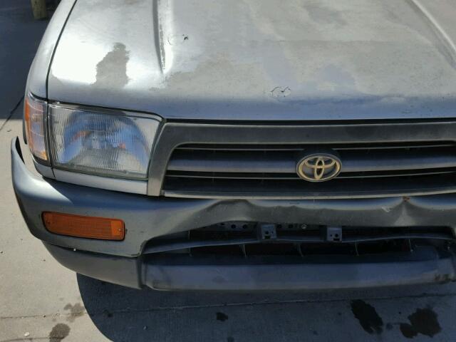 JT3GM84R4W0025328 - 1998 TOYOTA 4RUNNER GRAY photo 9