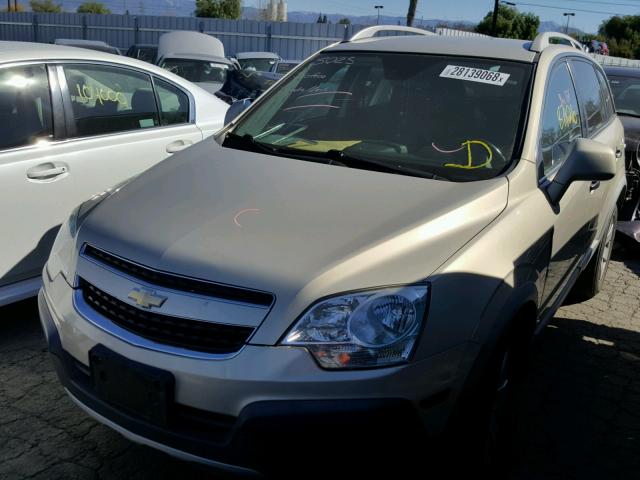 3GNAL2EK0CS540549 - 2012 CHEVROLET CAPTIVA SP GOLD photo 2