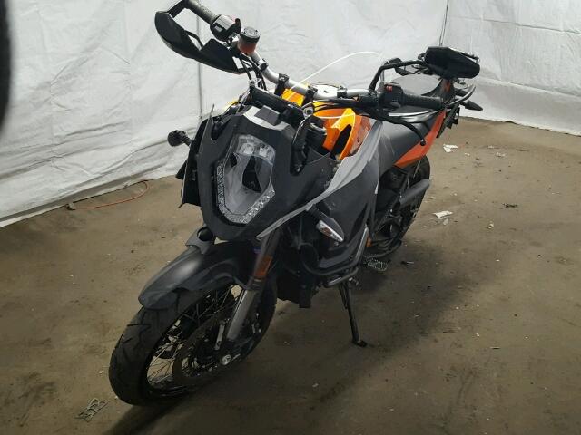 VBKV19404EM905678 - 2014 KTM 1190 ADVEN ORANGE photo 2